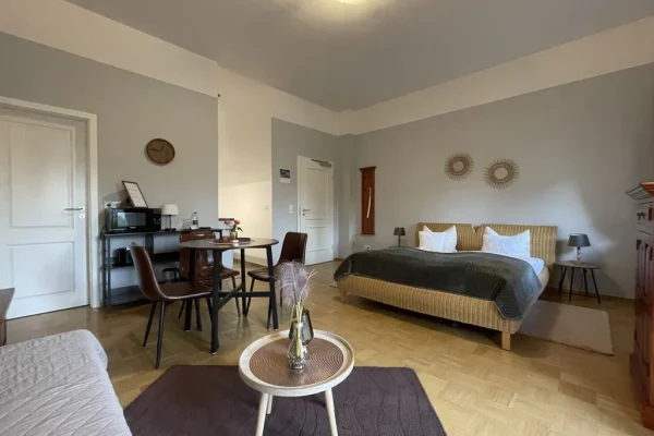 Ferienwohnung_mit_Terrasse_Schlafbereich
