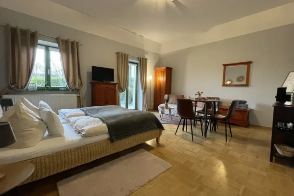 Ferienwohnung_mit_Terrasse_Wohnzimmer